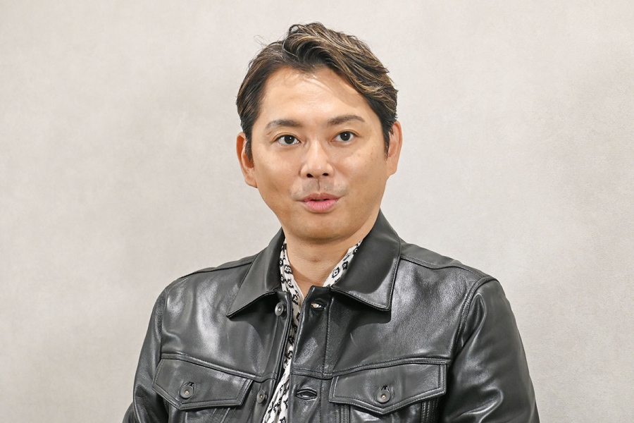 imaitsubasa_202610_7 | Lmaga.jp ダンスについて「若い頃は常にベストを尽くしていたけれど、余韻、余白を残せるようになった」と変化を明かす今井翼(10月5日撮影/Lmaga.jp)