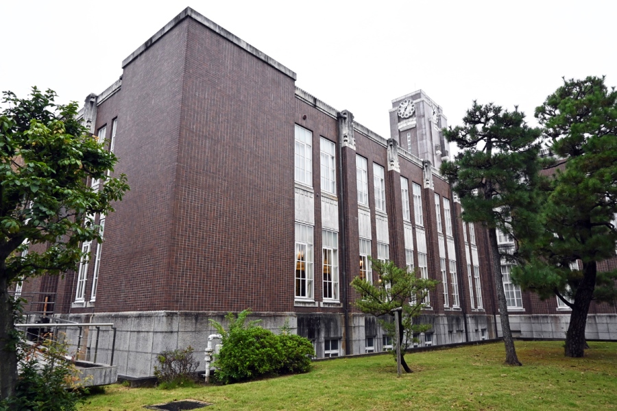 kyoodai2026_1014_9 | Lmaga.jp 「京都大学」百周年時計台記念館1階に入る「レストラン ラ トゥール」