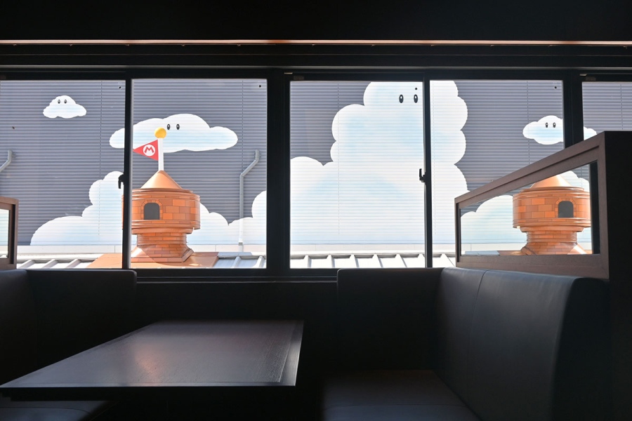 nintendo_superfamilyrestaurant15 | Lmaga.jp 「スーパーファミリーレストラン」店内から見える外の景色