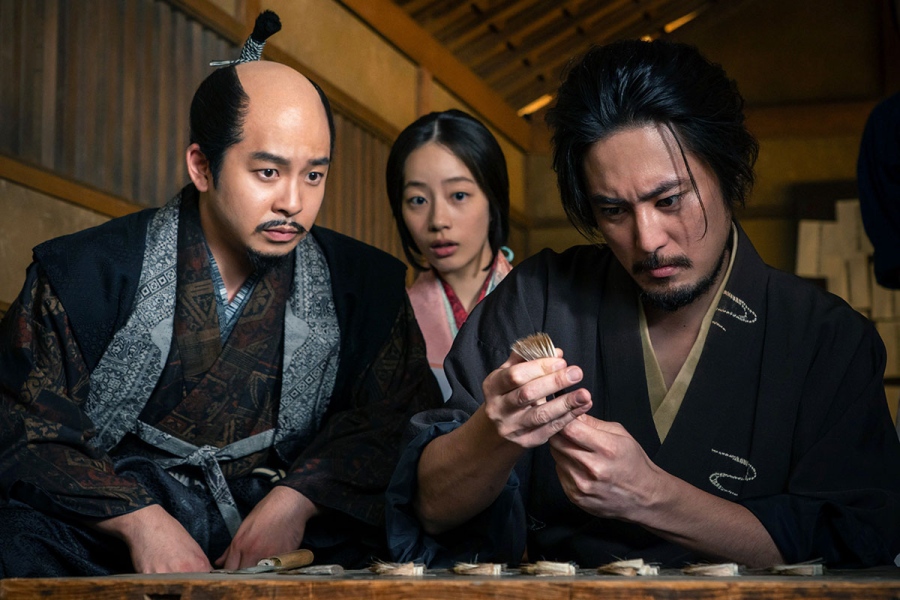 toyotomikyodai38_hurikaeri_19 | Lmaga.jp 『豊臣兄弟!』第38回より。(C)NHK