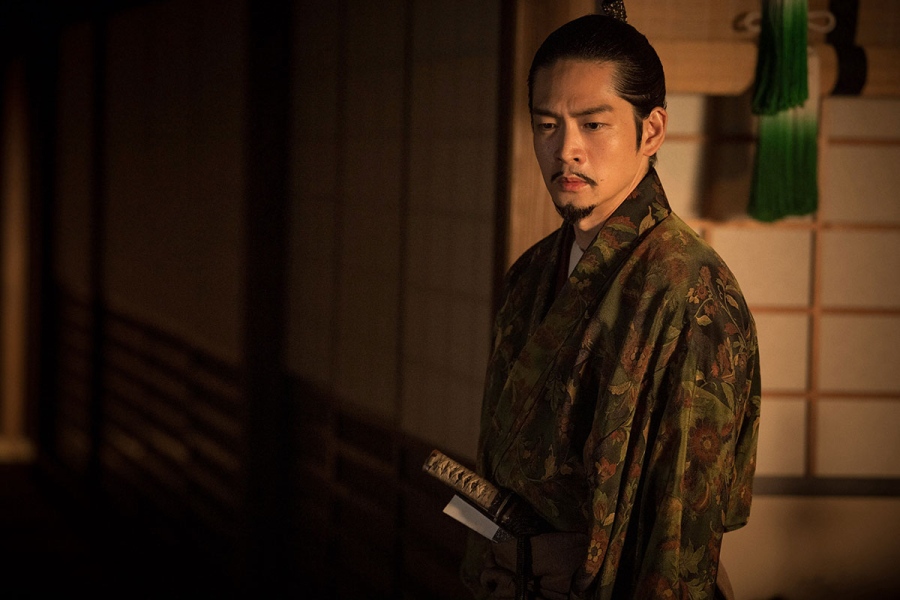 toyotomikyodai41_hurikaeri_10 | Lmaga.jp 『豊臣兄弟!』第41回より。(C)NHK