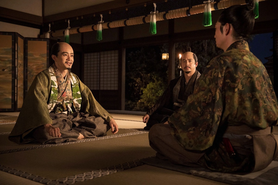 toyotomikyodai41_hurikaeri_11 | Lmaga.jp 『豊臣兄弟!』第41回より。(C)NHK