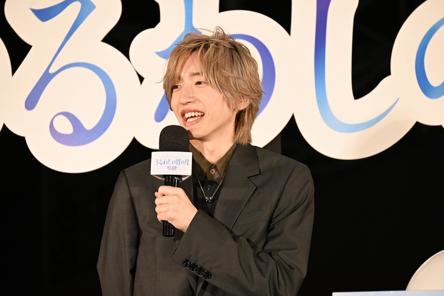 uruwashi2026_1014_5 | Lmaga.jp 念願の点灯式イベントに登場した道枝駿佑(10月14日・メリケンパーク/Lmaga.jp撮影)